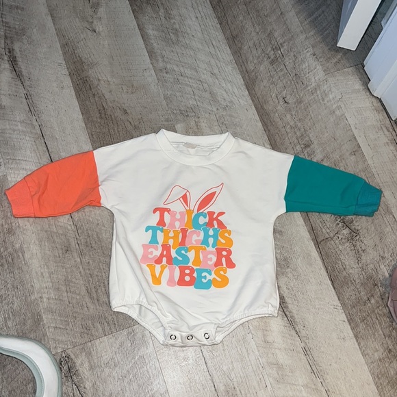 Hazel and Bo “thick thighs Easter vibes” outfit, sz 6-12m - Picture 4 of 5